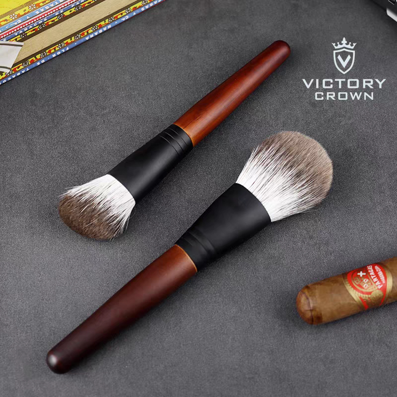 แปรง Cigr Is A Professional เครื่องมือสําหรับทําความสะอาด Ciga เศษ Fine Care Of Snow Fox ผมและรักษา 