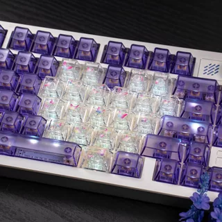 21 ชิ้นโปร่งใสรูปหัวใจ Keycaps Foggy สีดําสีแดง RGB Love Crystal Clear Backlit Keycap สําหรับคีย์บอร์ดแบบกลไก