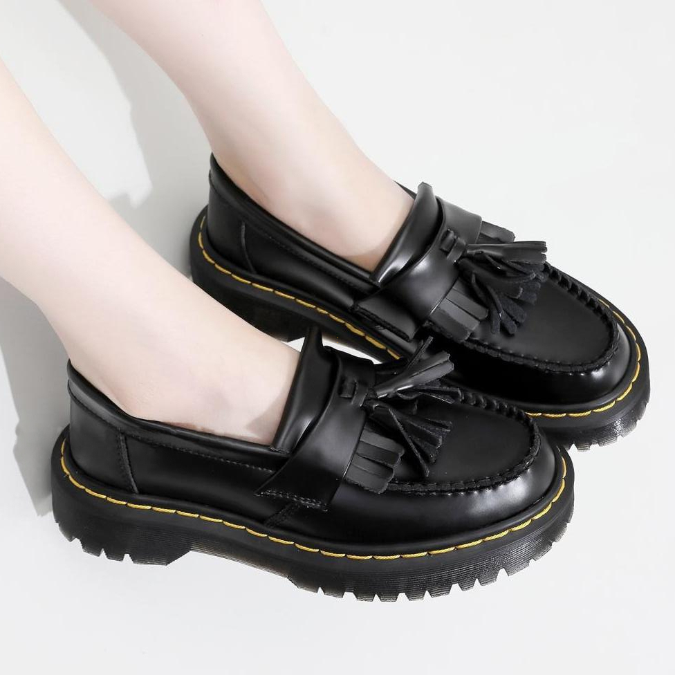 ✨ใหม่ สีดำ รองเท้า Loafers สำหรับผู้ชาย เรียบ รองเท้าโรงเรียน ป้องกันการลื่น สะดวกสบาย รองเท้าหนัง