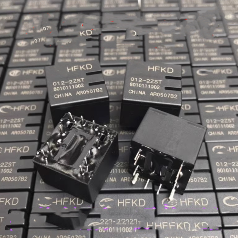 รีเลย์ HFKD 012-2ZST รีเลย์