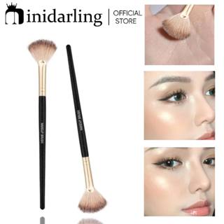 Jonbos แปรงไฮไลท์ เป็นรูปพัด เน้นความฟุ้งกระจาย ให้สัมผัสขนน…