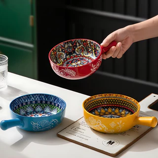 HongDian ceramic porcelain bowl ชามเซรามิกมีหูจับ ลวดลายสวยงามสไตล์วินเทจ ทนต่อรอยขีดข่วน สีไม่หลุดลอก ใช้กับไมโครเวฟและเตาอบได้ ทำจากเซรามิกเกรดอาหาร ปลอดภัยและทำความสะอาดง่าย ของจำเป็นสำหรับคนขี้เกียจ คุ้มราคา ใช้งานได้จริงและสวยงาม กันลวก กันความร้อน