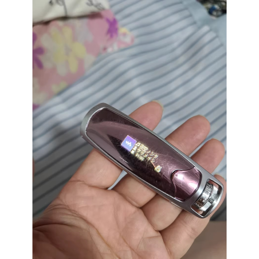 เครื่องเล่น MP3 Sony Walkman NW-S603 (สีชมพู)