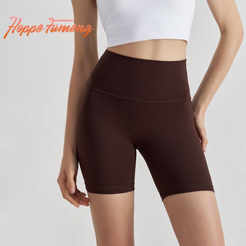 เอวสูงไม่มีด้านหน้า ที เส้น กางเกงขาสั้นผู้หญิงสําหรับใส่เล่นโยคะ