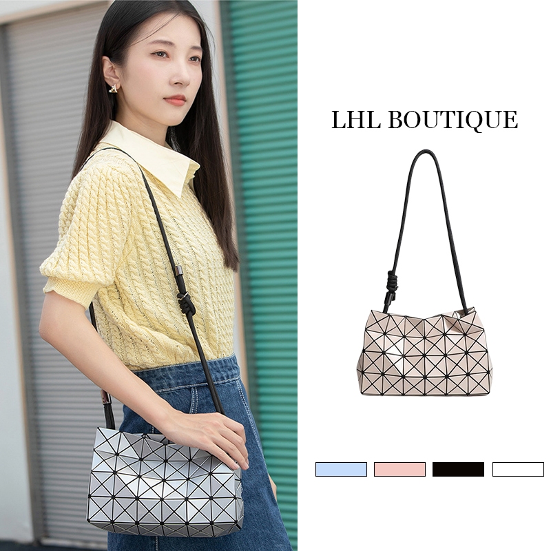 LHL BOUTIQUE กระเป๋าสะพายข้าง ประกายมุก เต้าหู้ แฟชั่น ผู้หญิง กระเป๋ากันฝน