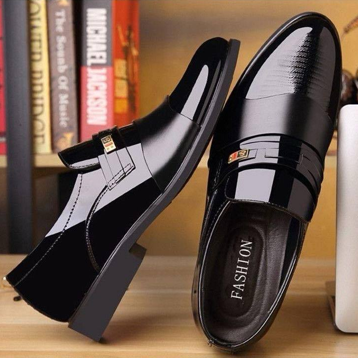 ✨รองเท้า Loafer สําหรับผู้ชายรองเท้าอย่างเป็นทางการรองเท้าหนังกันลื่นระบายอากาศ