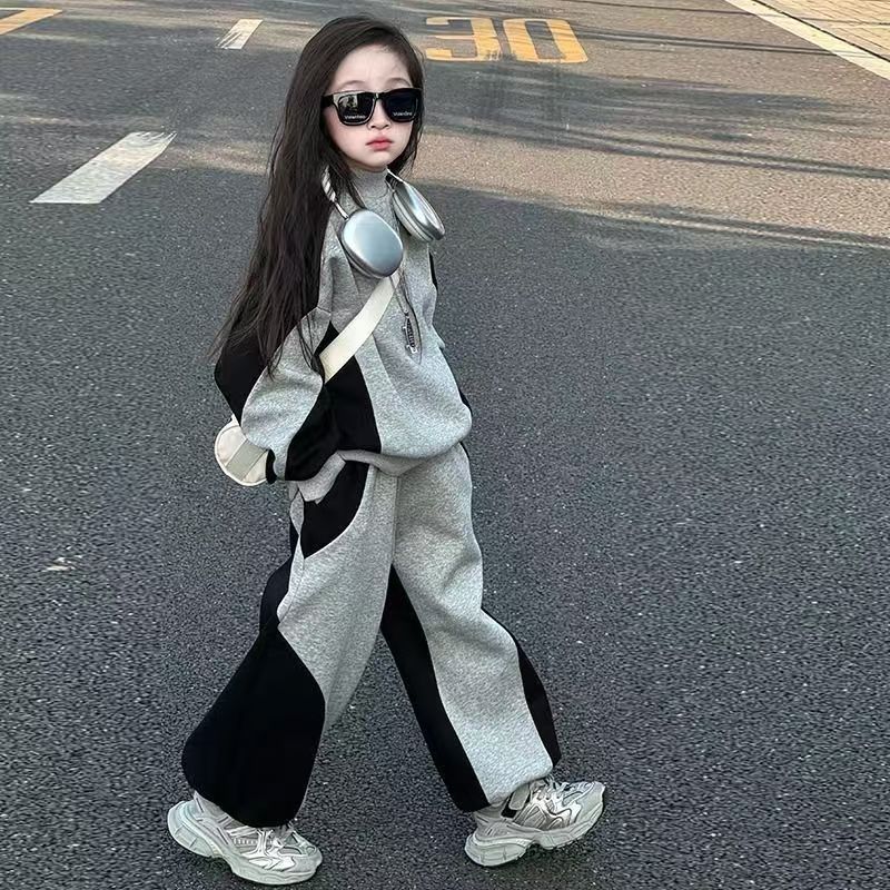 เสื้อสเวตเตอร์สูททอดถนนระดับไฮเอนด์สาวฤดูใบไม้ผลิฤดูใบไม้ร่วงสไตล์ใหม่เด็กสไตล์ตะวันตกเสื้อผ้าฤดูใบไม้ผลิสีดํากีฬาชุดสองชิ้น - รูปที่ 2