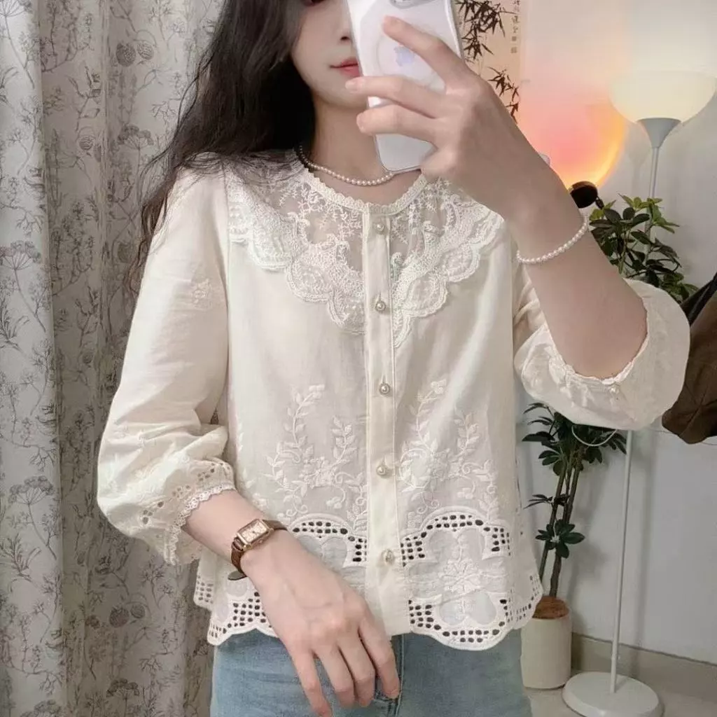 เสื้อลูกไม้สไตล์เกาหลีสำหรับสุภาพสตรี ออกแบบแขน 3/4 คล่องตัวในการสวมใส่