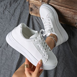 รองเท้าผ้าใบสีขาวสำหรับผู้หญิง พื้นหนาสไตล์แพลตฟอร์ม สบายเมื…
