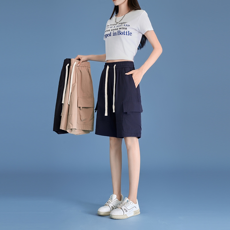 พร้อมส่งจากกทมกางเกงขาสั้นผู้หญิง กางเกงขาสั้นเอวสูงสีดำสไตล์เกาหลีสำหรับผู้หญิง - รูปที่ 3