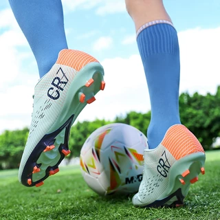 2025 ใหม่ CR7 รองเท้าฟุตบอลวิทยาเขตการฝึกอบรมกีฬากลางแจ้ง 4 สีขนาด 35-45