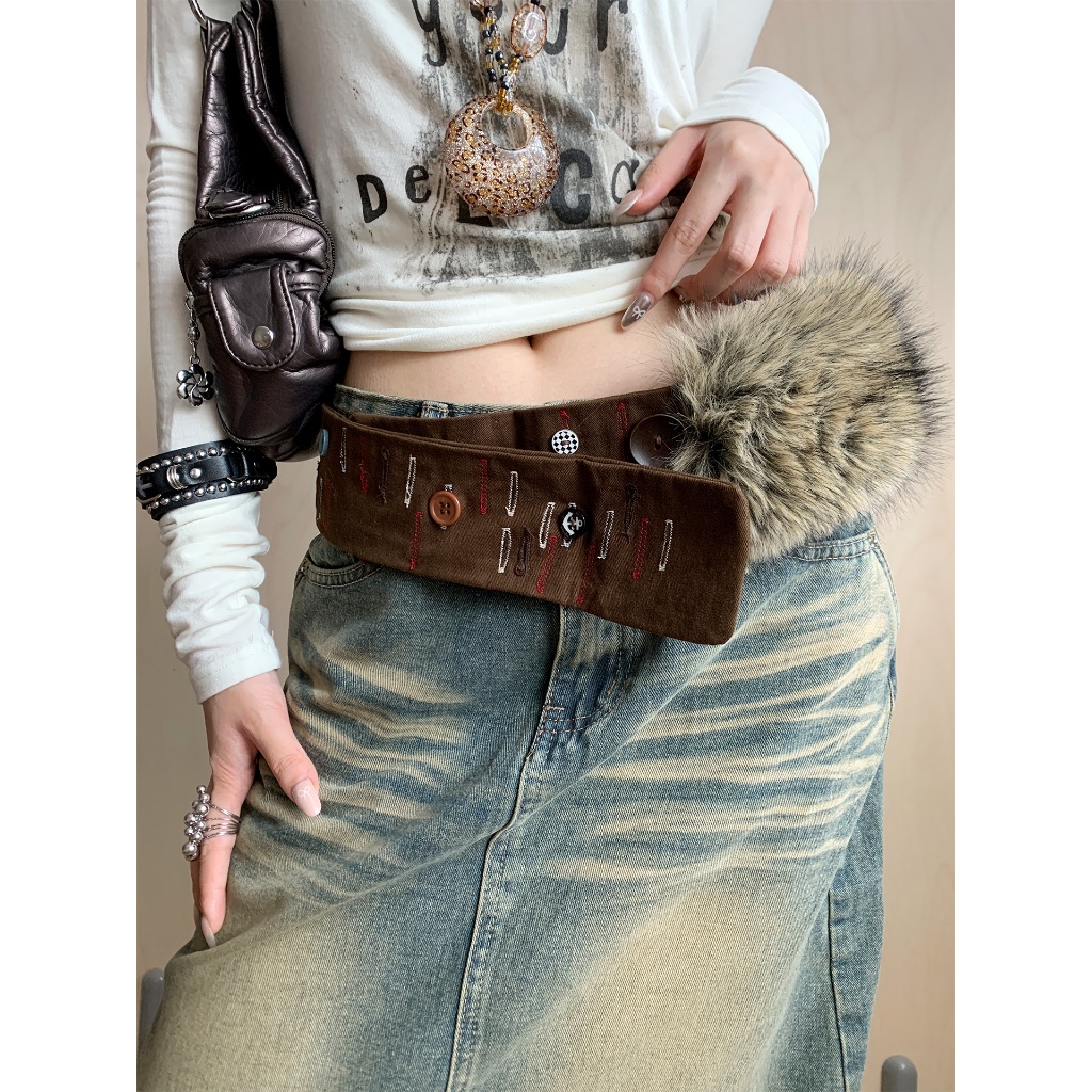 Retro Hand-Sewn ปุ่มขนสัตว์แบบบูรณาการเข็มขัดกว้างหญิง Niche y2k สไตล์สาวร้อนสีน้ําตาล Girdle