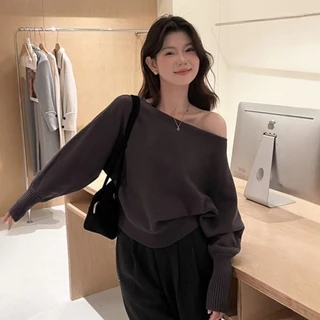 (พร้อมส่ง)เสื้อไหมพรมแขนยาวสีแดง ดีเทล เสื้อสเวตเตอร์ไหล่เดียวเกาหลี,ใส่สบาย ใส่สบาย ผู้หญิง เสื้อแขนยาว