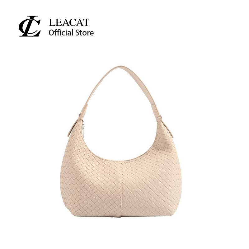 กระเป๋ารองเท้าหลายสไตล์ ออกแบบตามแฟชั่น สะดวกสำหรับใส่ในกระเป๋าเก็บเล็กๆ และสะพาย