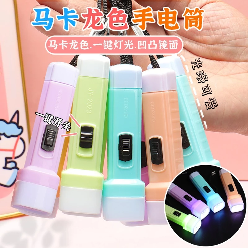 🔥ส่งในไทย🔥 ไฟฉายพกพาขนาดเล็ก พวงกุญแจไฟฉาย torch คละสี มินิไฟฉาย ไฟฉาย ของขวัญ ของแจก ของชำร่วย thumbnail 3