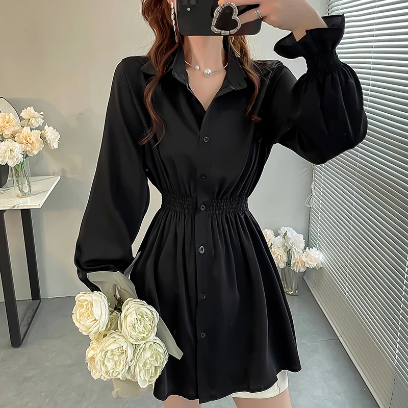 เสื้อชีฟองสีดำแบบย้อนยุค แขนยาว ตัวใหญ่พอดีตัว มีเอวยางยืด