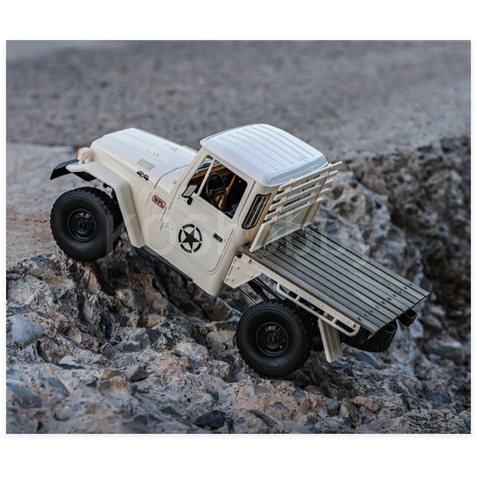ในสต็อก StarshipRC WPL C44 RTR 1/16 Scale 4WD RC Off-Road รถบรรทุก FJ45 สมจริงไฟฟ้ารถปีนเขาของเล่น thumbnail 3