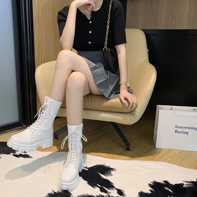 ⚡จัดส่ง 24 ชั่วโมง😘รองเท้าบูทผู้หญิง ซิปด้านข้าง รองเท้าแฟชั่นผู้หญิง รองเท้าบูทมาร์ติน รองเท้าบูทส้นตึก 2นิ้ว - รูปที่ 2