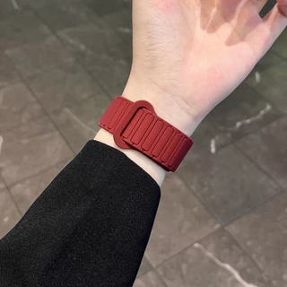 สร้อยข้อมือซิลิโคนสายรัดแม่เหล็กอุปกรณ์เสริมวงสีคู่สําหรับ Garmin Venu 4 45mm 41mm / Venu 3 / 3s / Venu 2 / 2s / 2 Plus