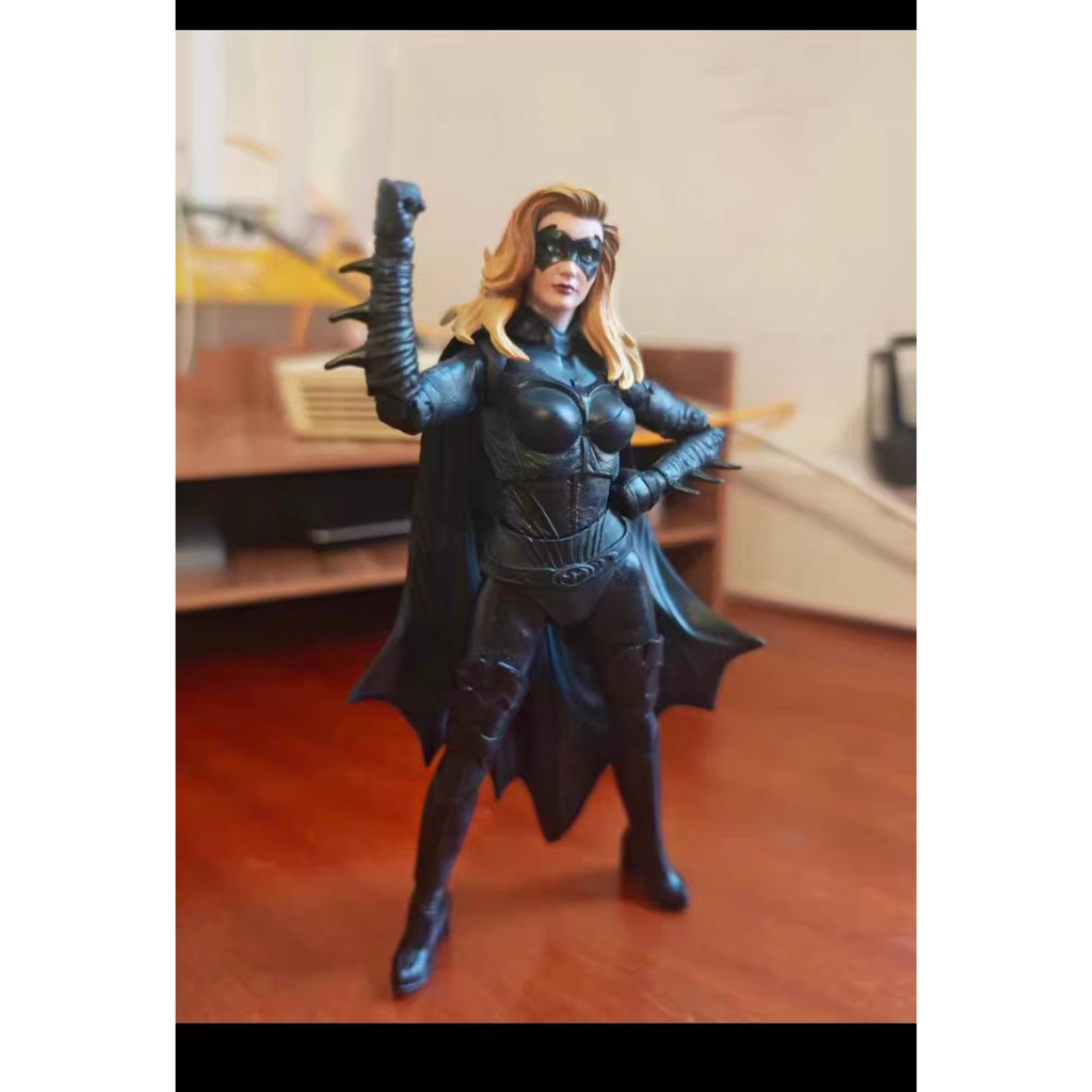 (ไม่มีกล่อง) McFarlane DC Batman & Robin Movie Batwoman Action Figure