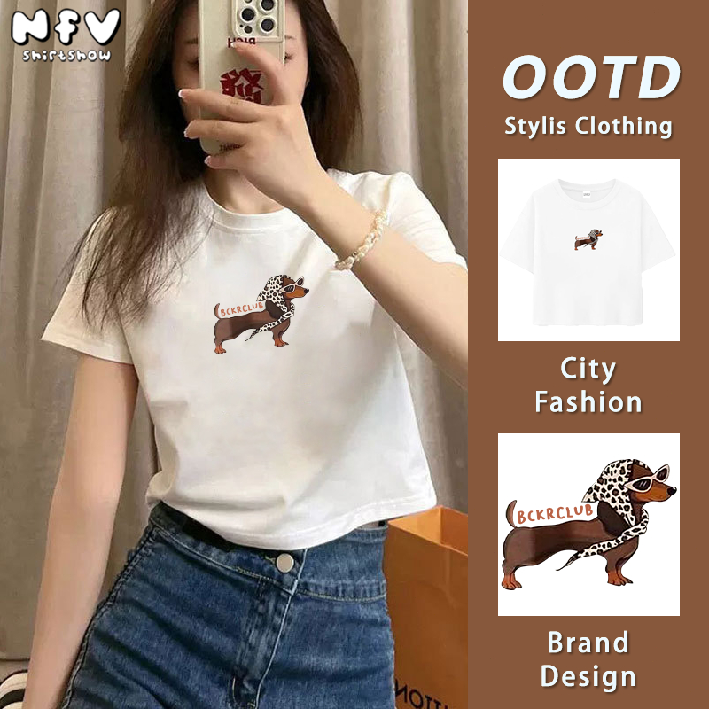 NFV เสื้อยืดเซ็กซี่💕ลายลูกสุนัข แฟชั่นสไตล์เกาหลี ใส่แล้วดูผอม เรียบง่ายแต่ดูดี เอวยางยืด ผู้หญิง baby tee YG1804