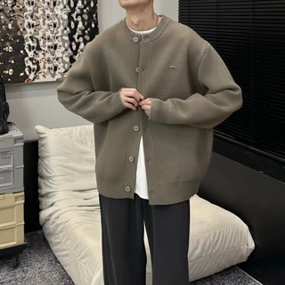 เสื้อแจ็คเก็ตคาร์ดิแกนถักคอปกเบสบอลสำหรับผู้ชาย - ลายทางและหลวม สไตล์สลูชชี่