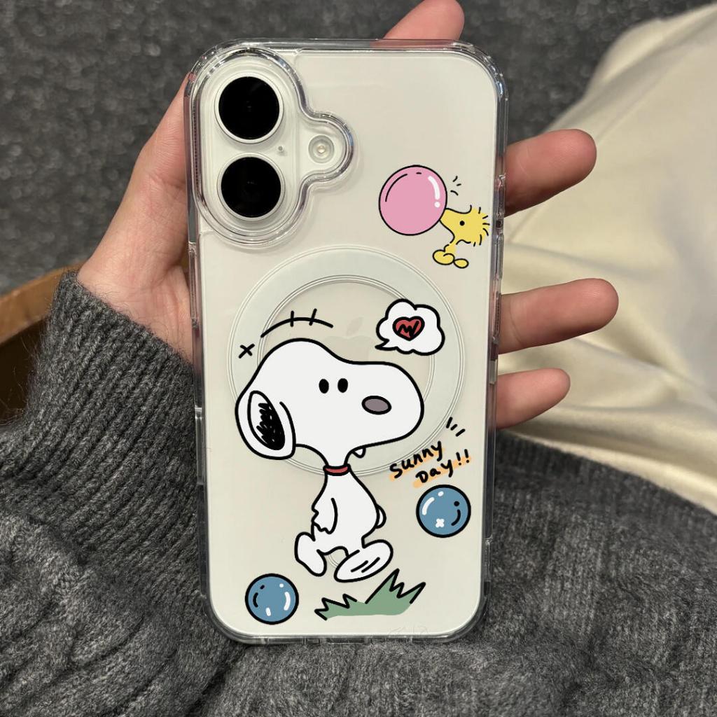 เดิน Snoopy รูปแบบโปร่งใสสําหรับ iPhone 11 12 Pro 13 Pro Max 15 Pro Max 14 16 Pro 16 Plus 17 Air 17 Pro 17 Pro Max เคสโทรศัพท์