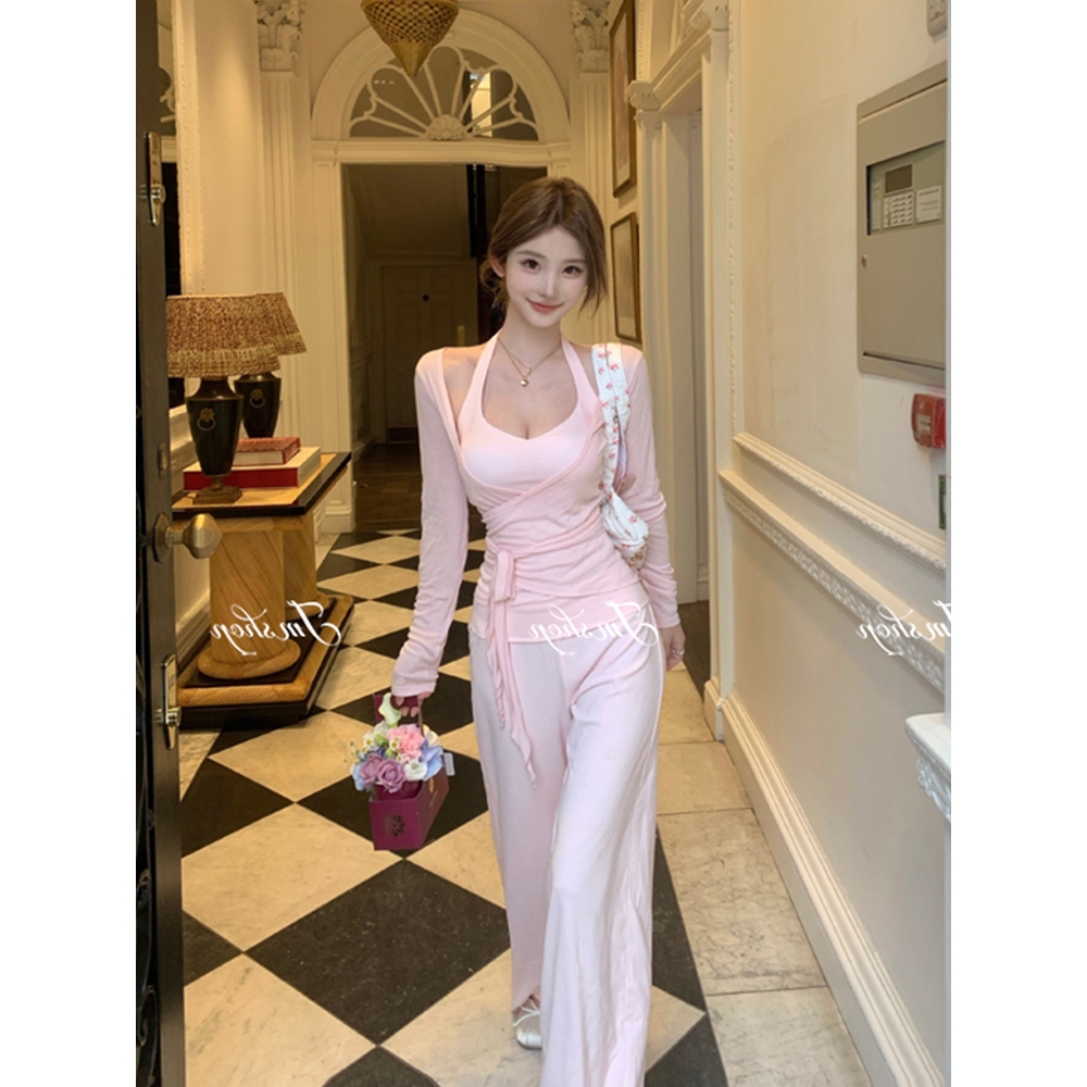 เสื้อสายเดี่ยวหรู ดีไซน์พรีเมียม