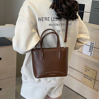 Miss_J พร้อมส่งจากกทม🎀กระเป๋าถือไฮเอนด์สไตล์ Niche Forest กระเป๋าสะพายไหล่สีตัดกัน กระเป๋าสะพายข้างเรียบง่ายและอเนกประสงค์