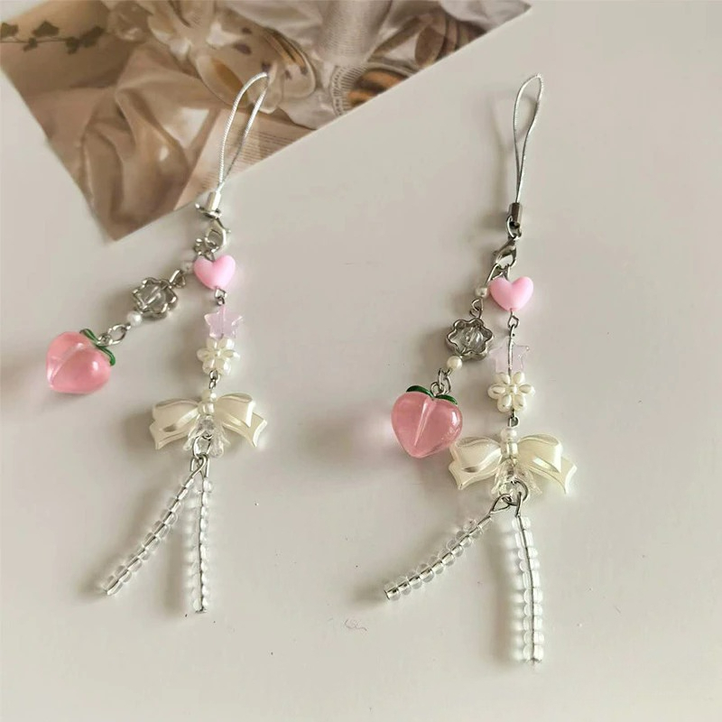 สีชมพู Kawaii Y2K พีชโทรศัพท์ Charms จี้น่ารัก Bowknot ลูกปัด Handmade สาวหวานพวงกุญแจสําหรับกล้อง iPhone ใหม่ Chain Love Heart