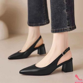 [PY] รองเท้าสตรีสไตล์เกาหลี ทรงหัวแหลม สีดำและเบจ ส้นสูง สำห…