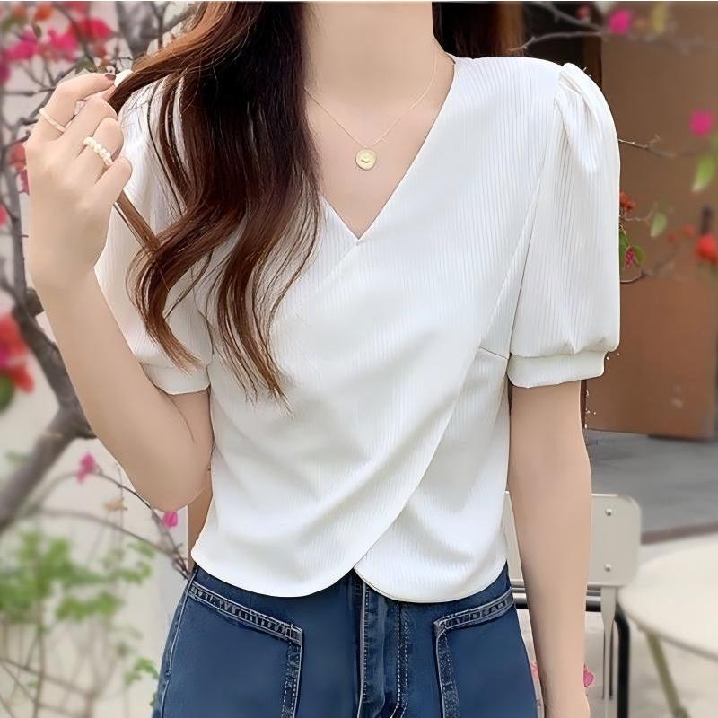 เสื้อแฟชั่นสตรีคอวีแขนสั้นทรงสลิมฟิตเนื้อผ้านุ่มสบาย(สีชมพู/ดำ/ขาว)