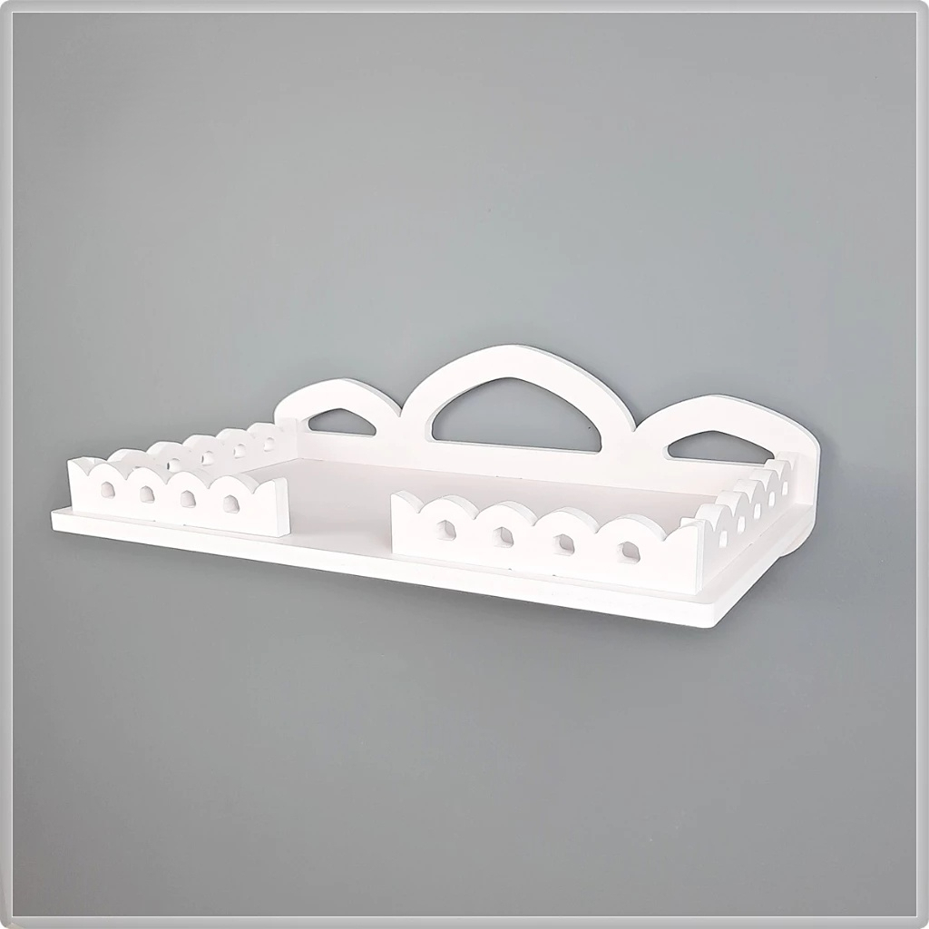 โต๊ะบูชาพระและขวัญสไตล์ไทย แผ่นติดผนังสีขาวสำหรับบ้าน ใช้สำหรับวางพระพุทธรูป ขวัญ และของถวาย โครงสร้างโมเดิร์น สวยงาม - รูปที่ 4