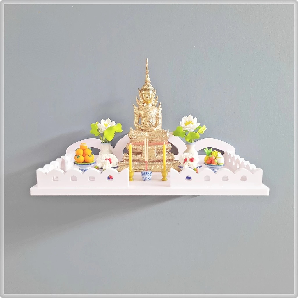 โต๊ะบูชาพระและขวัญสไตล์ไทย แผ่นติดผนังสีขาวสำหรับบ้าน ใช้สำหรับวางพระพุทธรูป ขวัญ และของถวาย โครงสร้างโมเดิร์น สวยงาม - รูปที่ 6