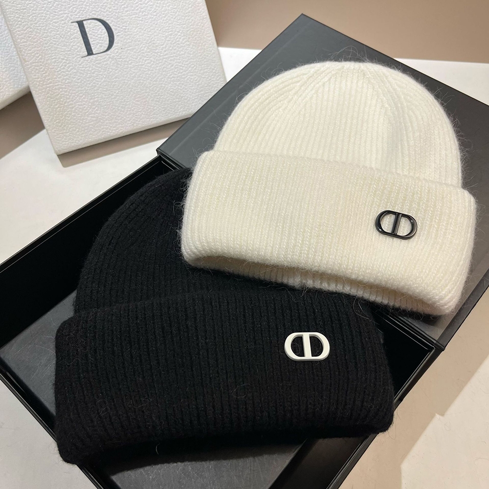 หมวกถักลายตัวอักษรสไตล์ฤดูหนาวทำจากผ้าขนสัตว์ สวมได้ทั้งผู้ชายและผู้หญิง