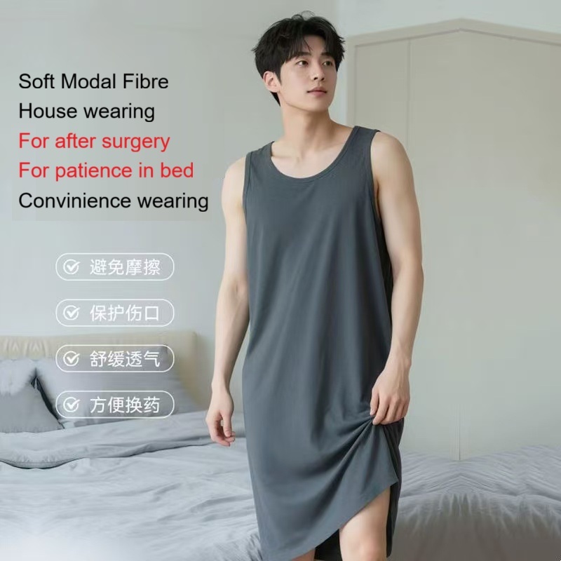 พร้อมสต็อก ชายเสื้อกล้ามหลวมชุดนอน กระโปรงนอนชายฤดูร้อนบางเสื้อคลุมอาบน้ําผ้าไหมเรียบขนาดใหญ่หลวมเสื้อกล้ามกลางยาวชายห