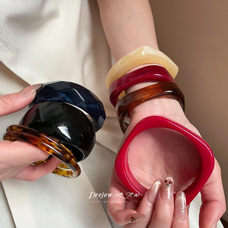 สร้อยข้อมือแอคริลิคสไตล์วินเทจ ลายเต่า สีแดง/ดำ/น้ำตาล สำหรับผู้หญิง