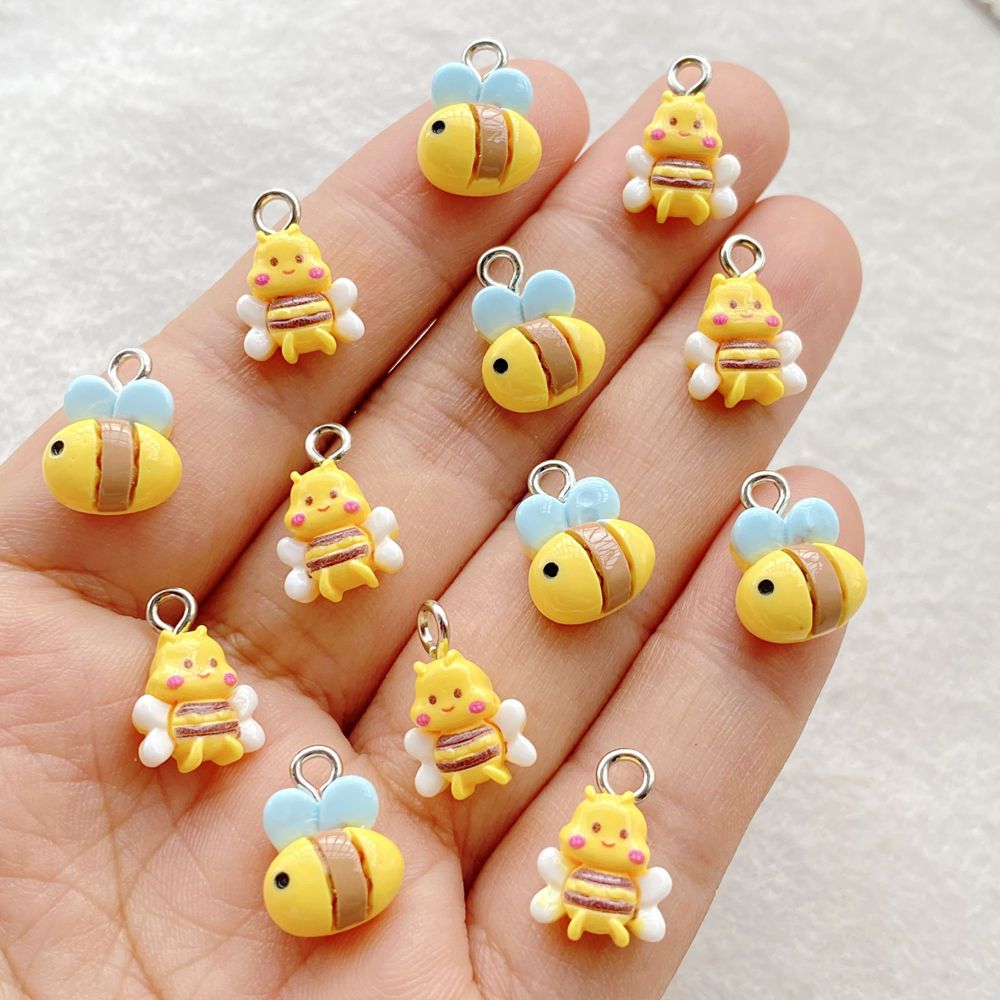 20ชิ้นน่ารักมินิการ์ตูนผึ้งเรซิ่นจี้-เหมาะสําหรับทําต่างหูสร้อยข้อมือและพวงกุญแจแฟชั่นเครื่องประดับ-ธีมวันหยุด ทําเอง อุปกรณ์เคร