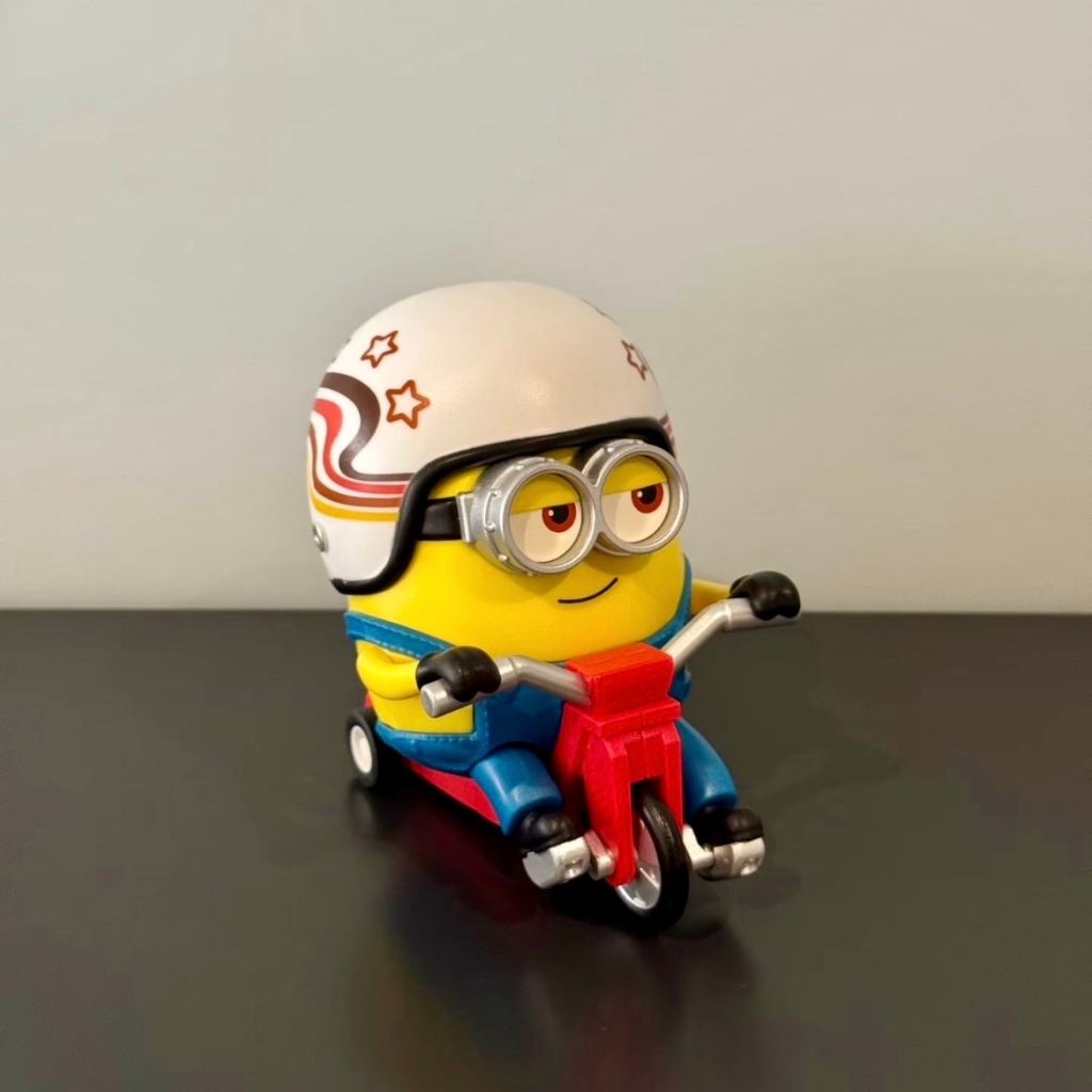 2025 ของเล่น Dicos Bike Minion Otto, Dicos Happy Meal, Minion Desktop Decorative Collection