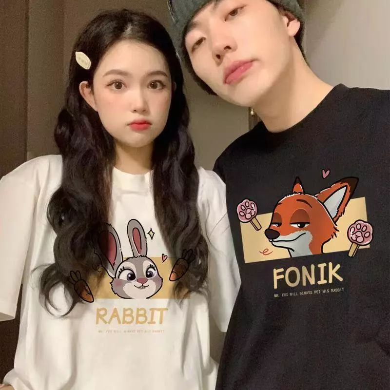 (Cotton 100%) Luvoro ลายกระต่ายและจิ้งจอกน่ารัก เสื้อยืดชาย Fox and Rabbit ผู้หญิง คอกลม สีดำ สีขาว ผ้าฝ้าย วัยผู้ใหญ่ ชุดคู่รัก Cotton 100 % ค1630/1631