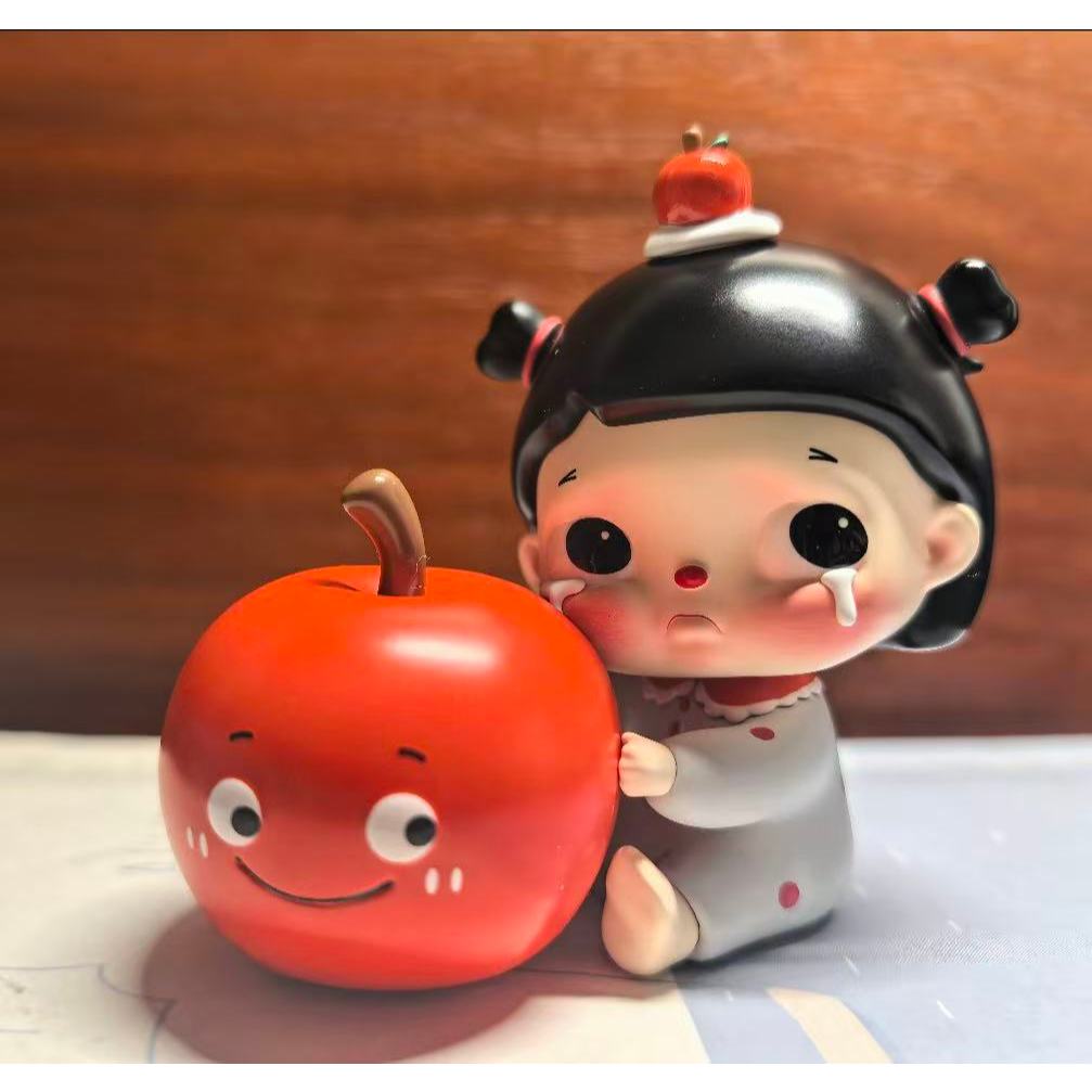 KuBao Apple นั่ง Big Baby Hand-Made เครื่องประดับอินเทรนด์เล่นของขวัญน่ารักของสะสมสร้างสรรค์