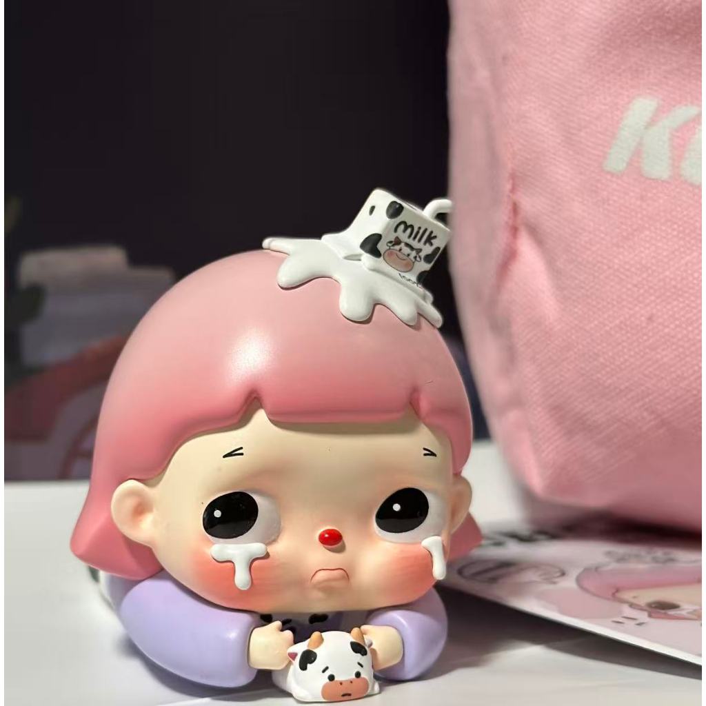 KuBao Aniu นอนท่าทาง Big Baby รูปเครื่องประดับอินเทรนด์เล่นของขวัญน่ารักของสะสมสร้างสรรค์