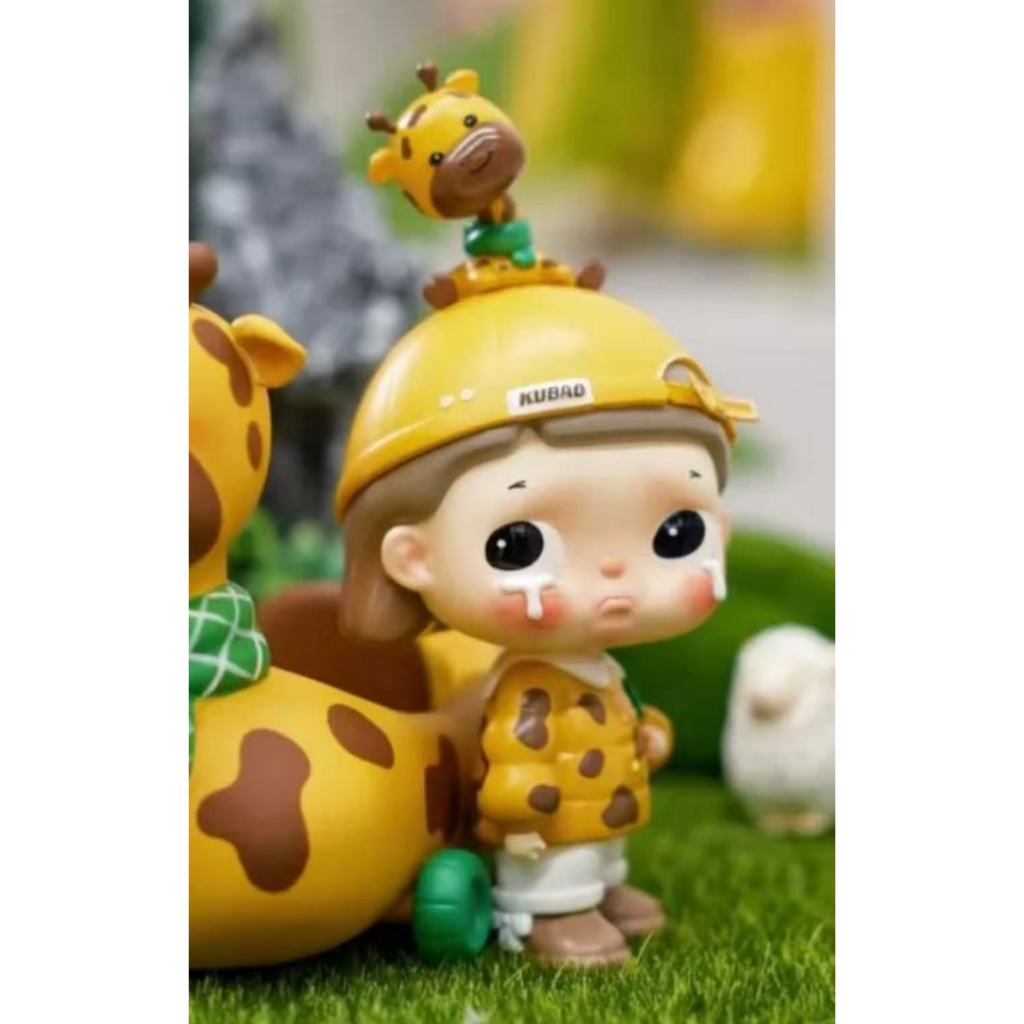 Kubao studio kubao Giraffe ยืนท่าทางรูปอินเทรนด์เล่นตุ๊กตาของเล่นตุ๊กตาของขวัญ