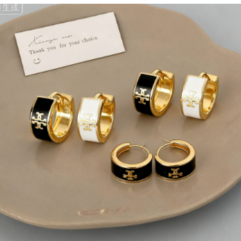 TB Ear Buckle French TB Letter Glazed ต่างหู