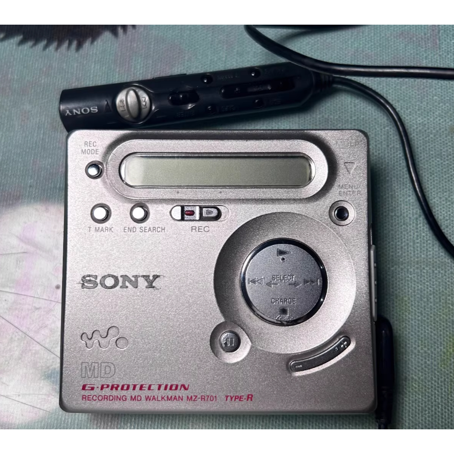 Sony Sony Sony Walkman MD MZ-R701