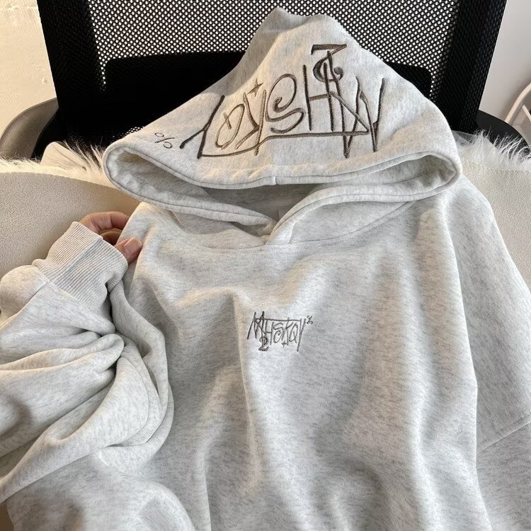 เสื้อฮู้ดดี้แขนยาว แบบสวม ผ้าหนา แฟชั่น กันแดด กันหนาวได้ Eashion เสื้อกันหนาวแขนยาว