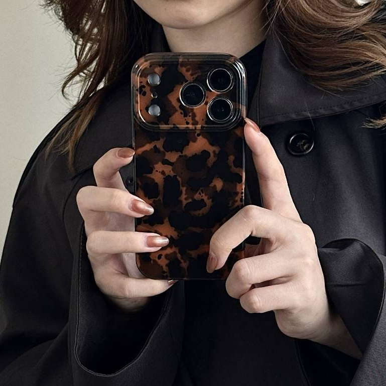 Retro แฟชั่น Hawksbill สีดําสีน้ําตาล Amber Glossy Soft Cover Case สําหรับ iPhone 11 12 13 14 15 16 17 Pro Max 17 Air