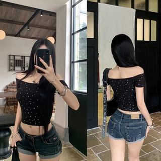 🤎Bra Queen🖤เสื้อไหล่ข้างหนึ่ง เสื้อยืดผ้าฝ้าย ความไม่สมมาตร สีพื้น แมทช์ง่าย ดูดีในการสวมใส่