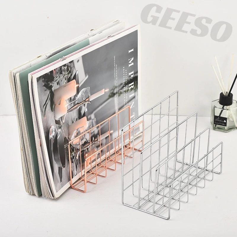 GEESO Minimalist Iron Desktop Storage Rack Organizer ตารางจัดระเบียบชั้นวางหนังสือเอกสารโต๊ะ Multi-functional 金属三格书架 thumbnail 3