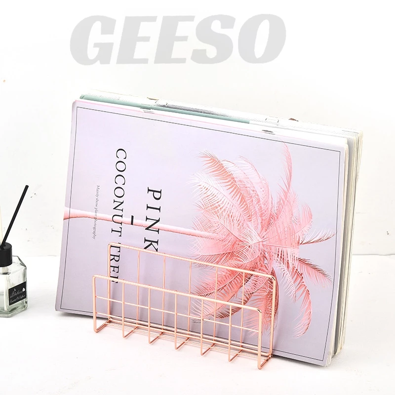 GEESO Minimalist Iron Desktop Storage Rack Organizer ตารางจัดระเบียบชั้นวางหนังสือเอกสารโต๊ะ Multi-functional 金属三格书架 thumbnail 4